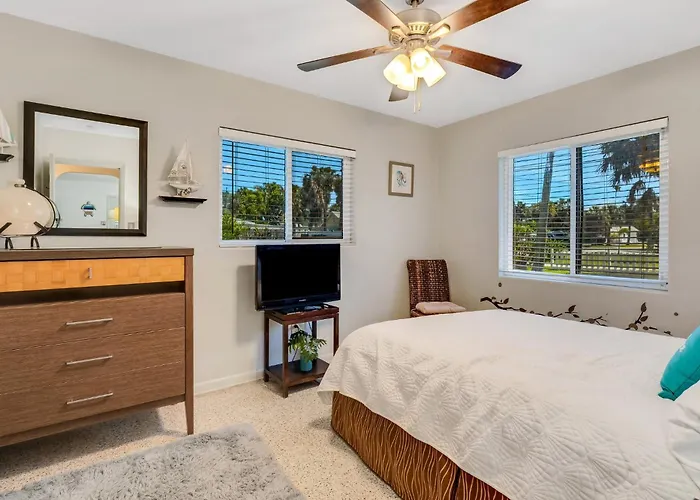 Ferienhaus Paradise Corner - Monthly Vacation Rental! *