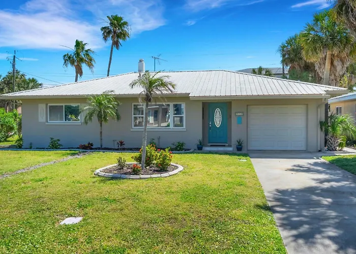 Paradise Corner - Monthly Vacation Rental! *
