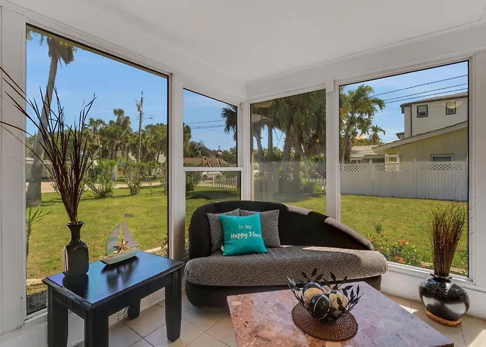 Paradise Corner - Monthly Vacation Rental! *