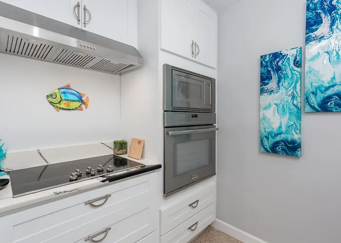 Paradise Corner - Monthly Vacation Rental! Ferienhaus